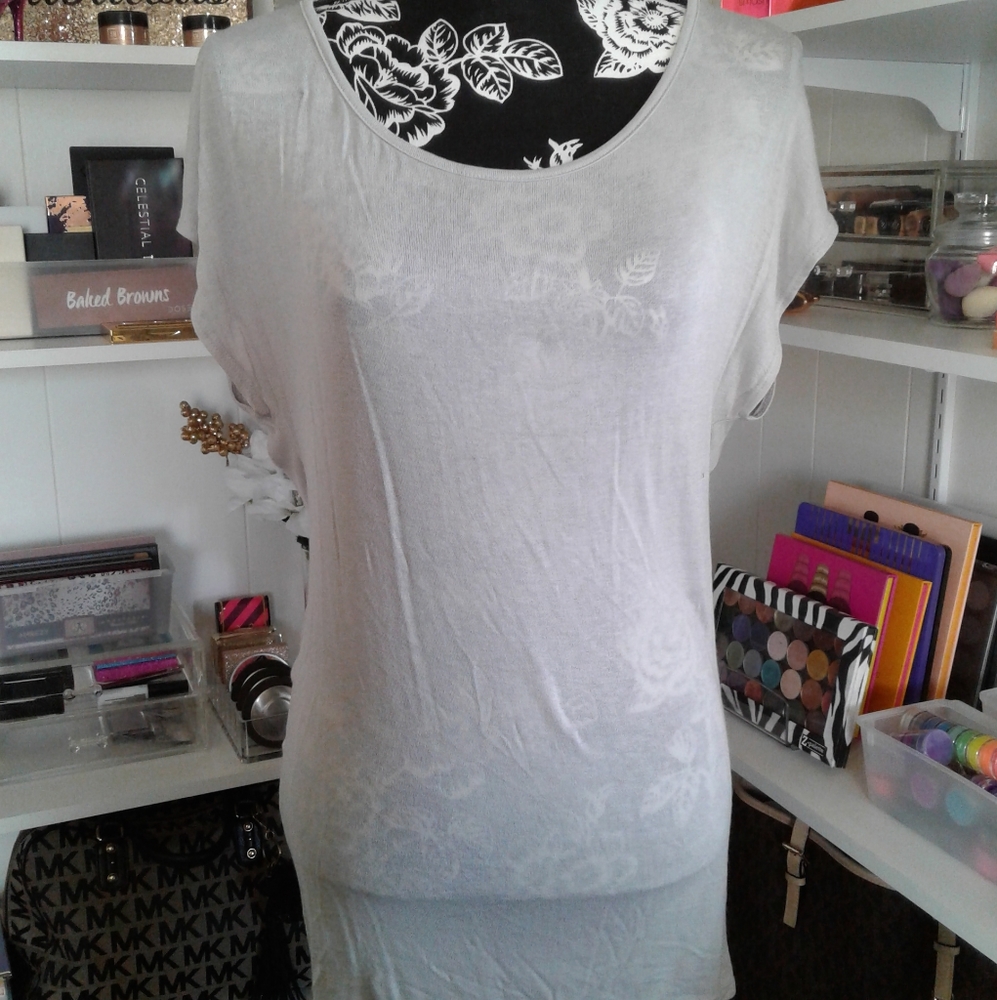 Women's Top